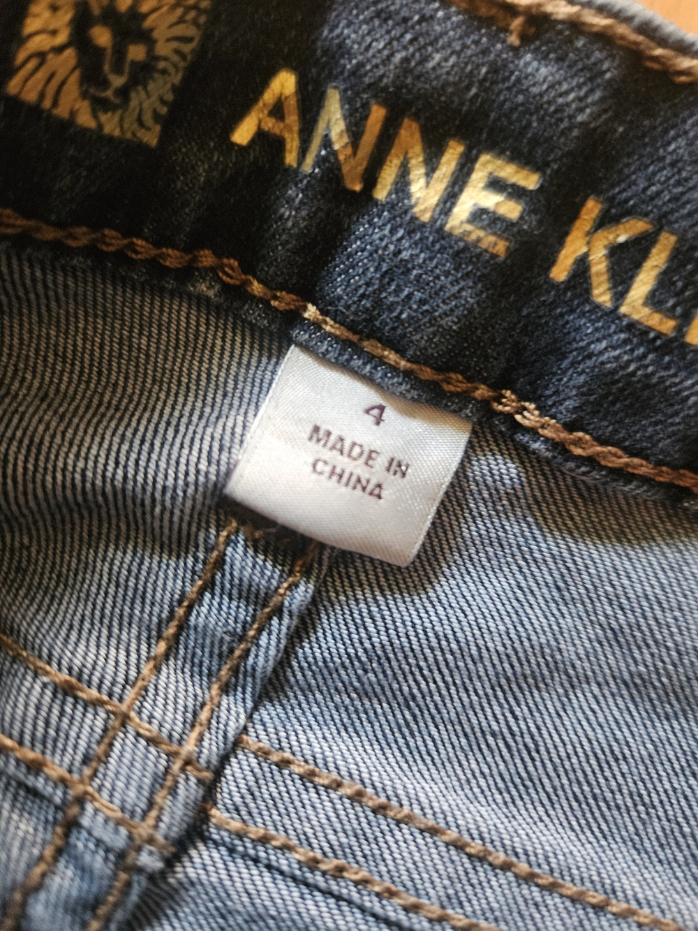 Anne Klein Light Blue Denim Jeans - Gold Logo